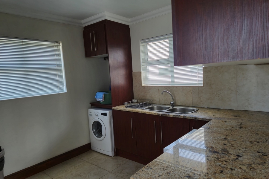 4 Bedroom Property for Sale in Sandy Point Western Cape